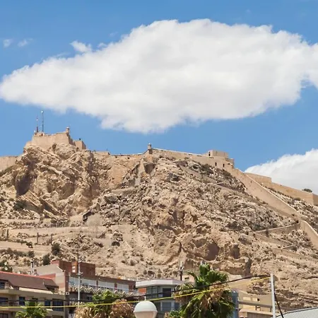 Paraiso Near Center * Alicante